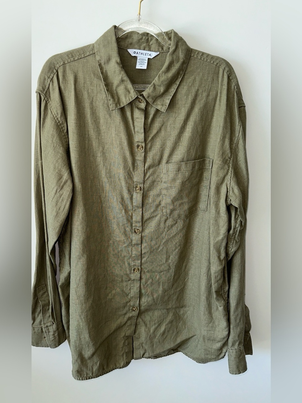Athleta Men’s Olive Button-Down Long Sleeve Shirt